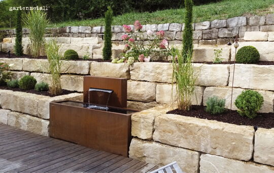 02_0382_KU_Geigers_Gartenmetall_Cortenstahl_AQUA_LINEA_homepage