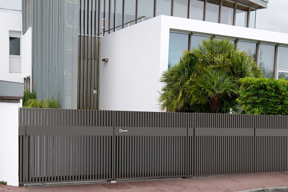 guardi-aluzaun-modell-epos-zaunfeld-fluegeltor-15-lowres