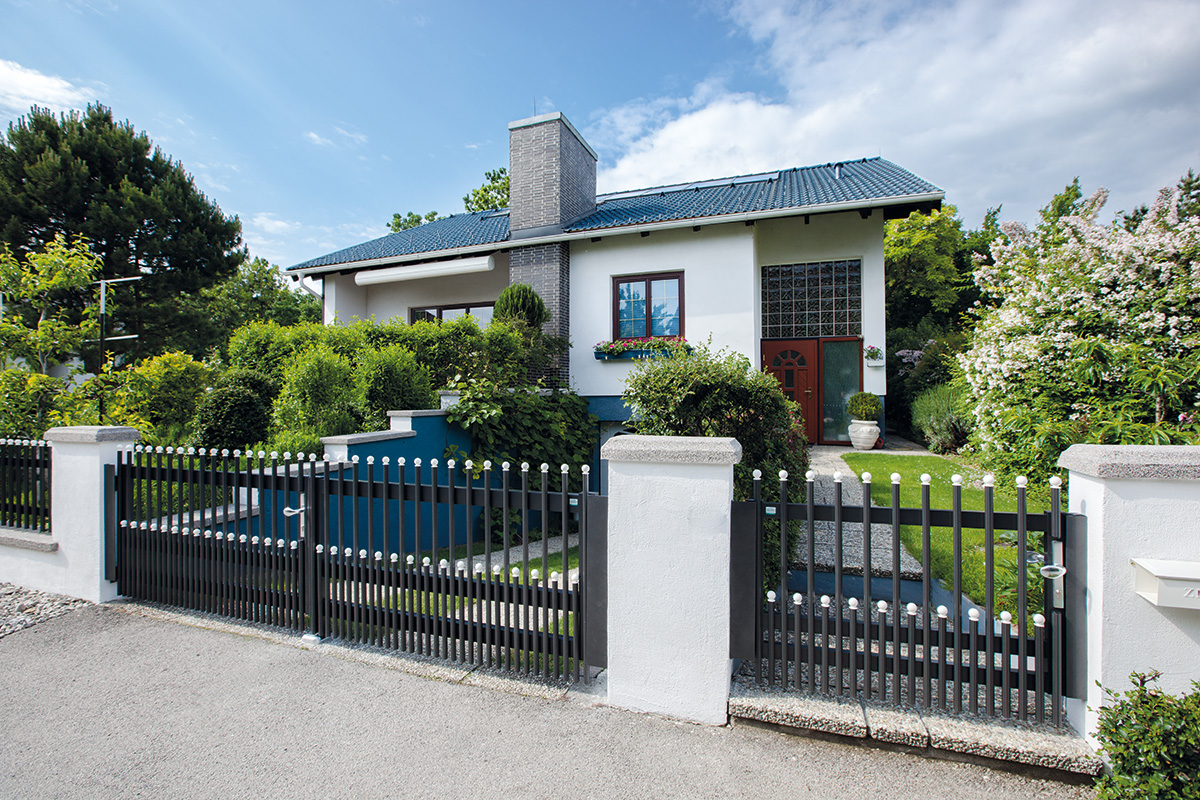 guardi-aluzaun-modell-gloriette-zaunfeld-gartentuer-fluegeltor-5-lowres