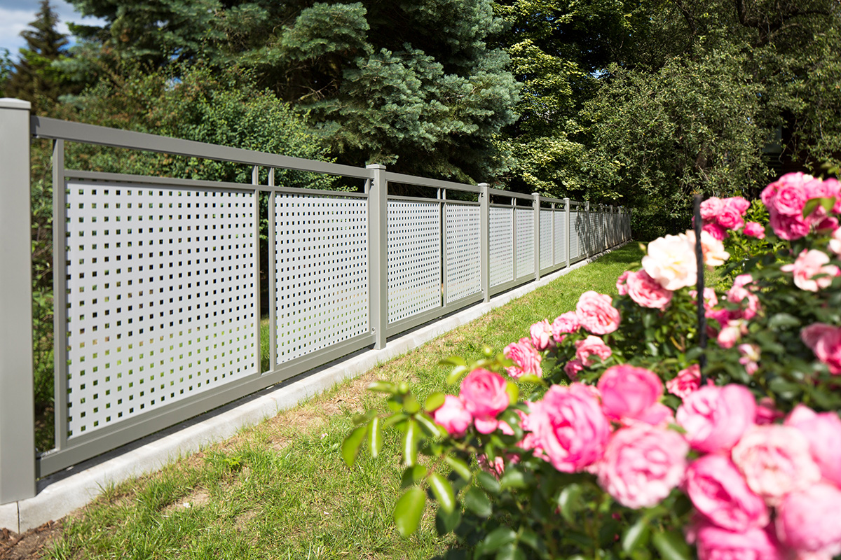 guardi-aluzaun-modell-loskana-zaunfeld-4-lowres