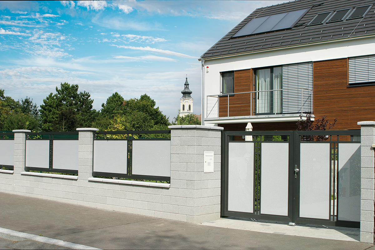 guardi-aluzaun-modell-loskana-zaunfeld-fluegeltor-1-lowres