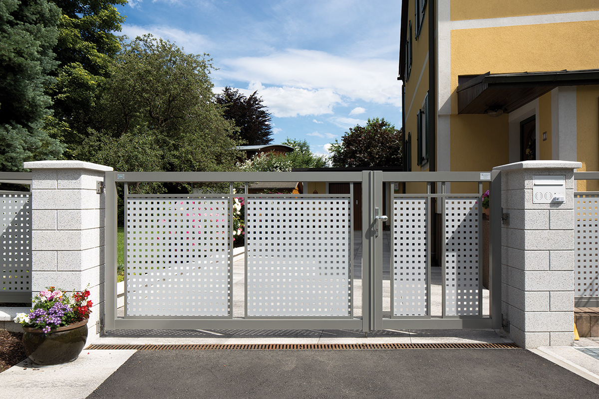 guardi-aluzaun-modell-loskana-zaunfeld-gartentuer-3-lowres