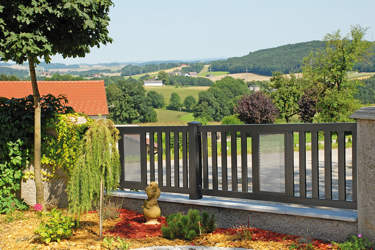 guardi-aluzaun-modell-modena-zaunfeld-16-lowres